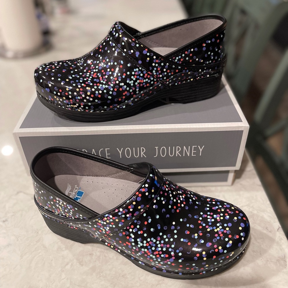 Dansko Confetti Lt Clogs - image 1